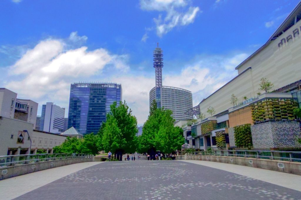 マークイズ